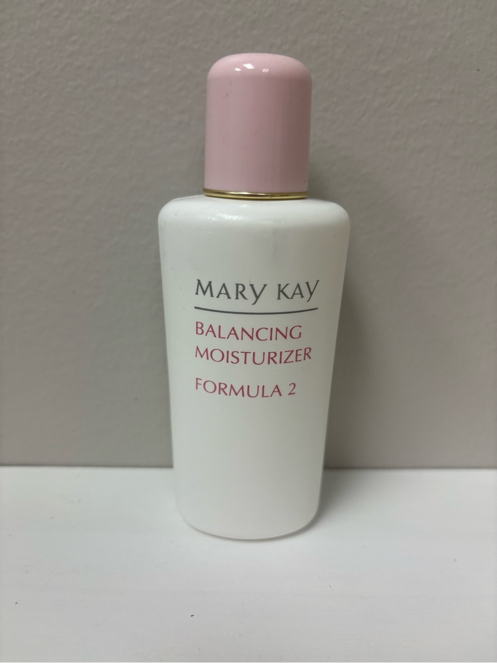 Mary Kay Balancing Moisturizer Formula 2 - Pink & White - NWOB